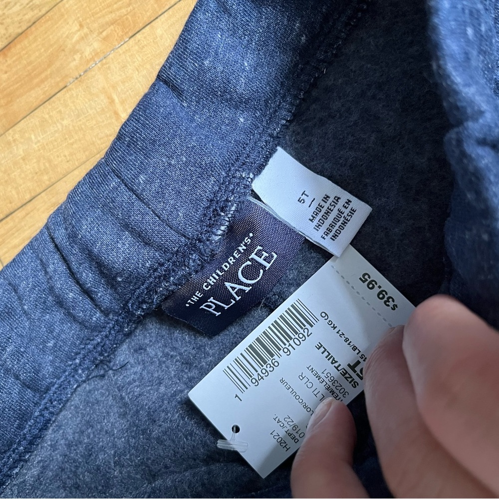 5t the children’s place sweatpants